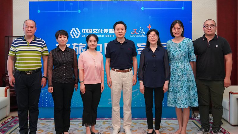 视频补光灯：揭秘其优缺点，助你拍摄更专业**
